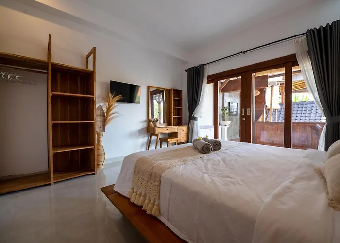 Innerbloom Stylish 2br With Large Pool & Garden *