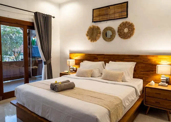 Innerbloom Stylish 2br With Large Pool & Garden