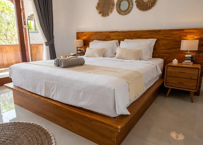 Innerbloom Stylish 2br With Large Pool & Garden * Canggu (Bali)