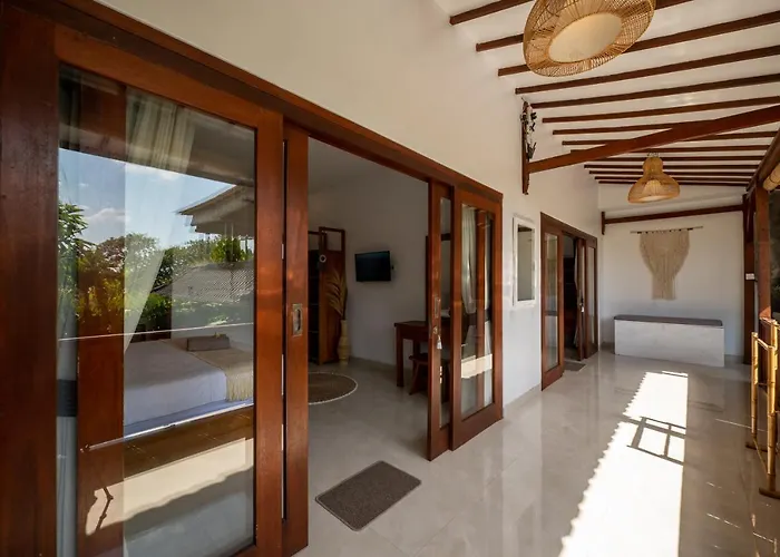 Villa Innerbloom Stylish 2br With Large Pool & Garden *